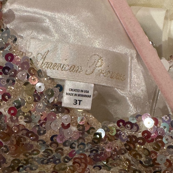 American Princess elegant gown- EUC - Picture 4 of 5